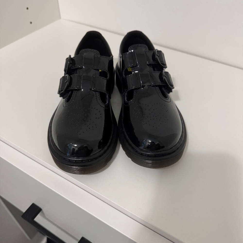 Doc Martens girls shoes